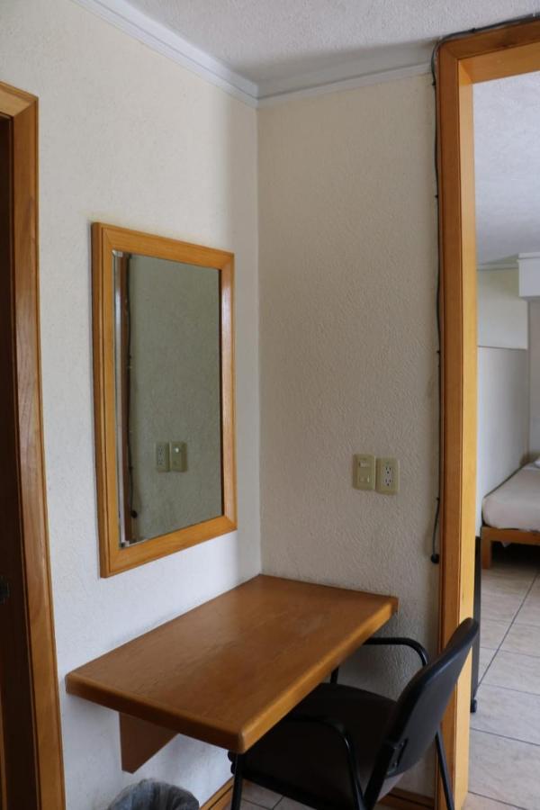 Cypres Hotel & Suites Zapopan Zewnętrze zdjęcie