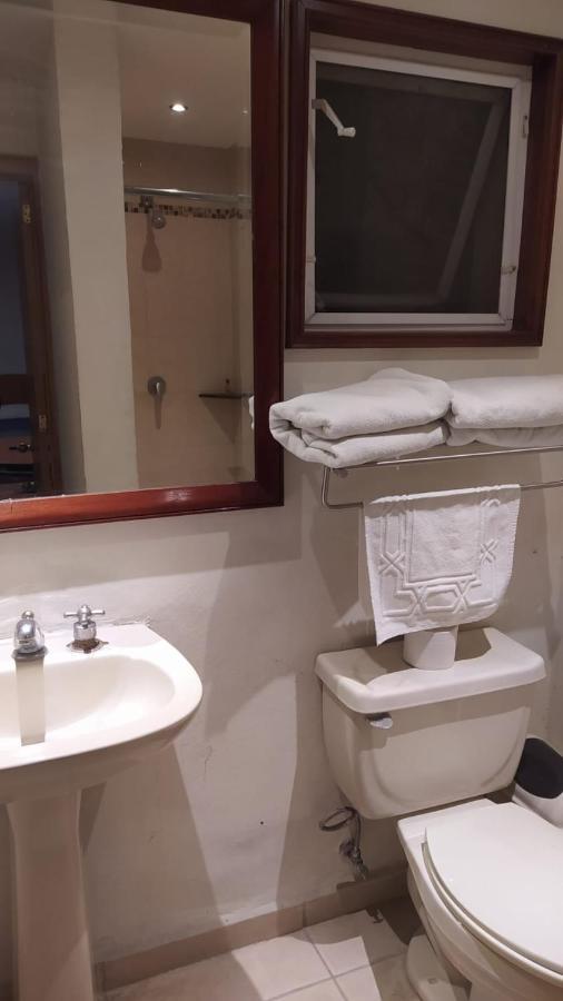Cypres Hotel & Suites Zapopan Zewnętrze zdjęcie