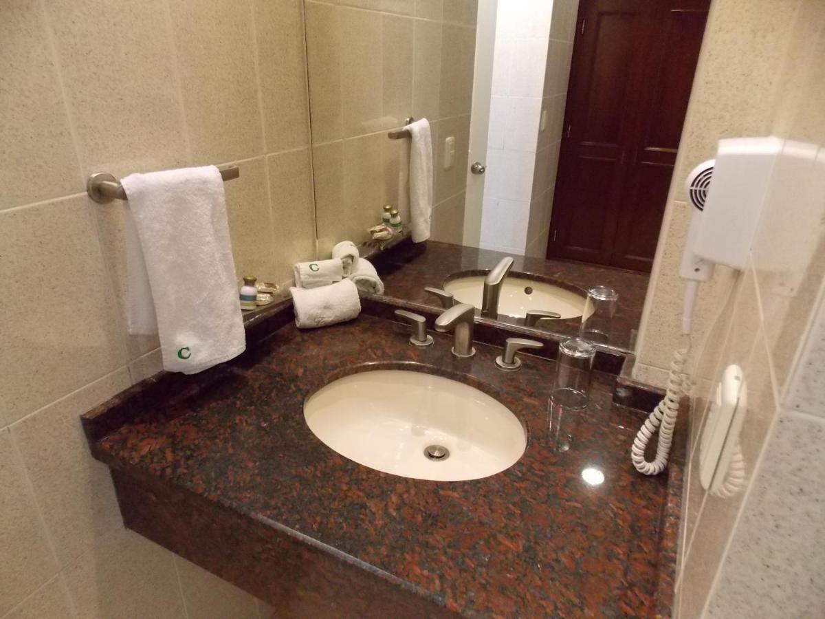 Cypres Hotel & Suites Zapopan Zewnętrze zdjęcie